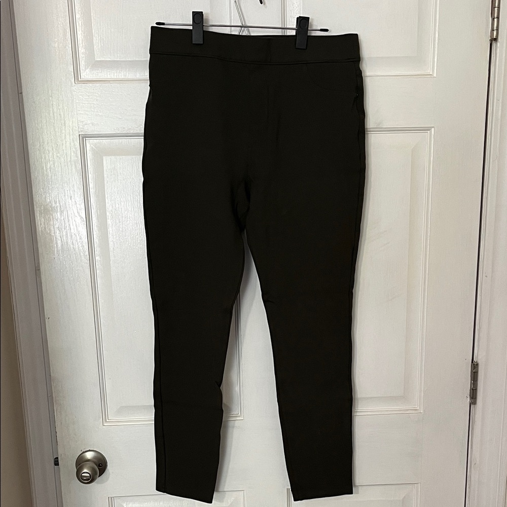 SPANX Olive High-Waisted Leggings